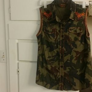 Walls cowgirl Ranch top